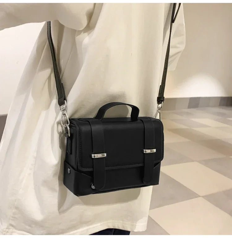 Minimalist Unisex Shoulder Bag Fashionable PU Leather Crossbody Bags Small Flip Style Messenger Bags for Women Designer Handbag - FATAONMinimalist Unisex Shoulder Bag Fashionable PU Leather Crossbody Bags Small Flip Style Messenger Bags for Women Designer HandbagMode & AccessoiresFATAON
